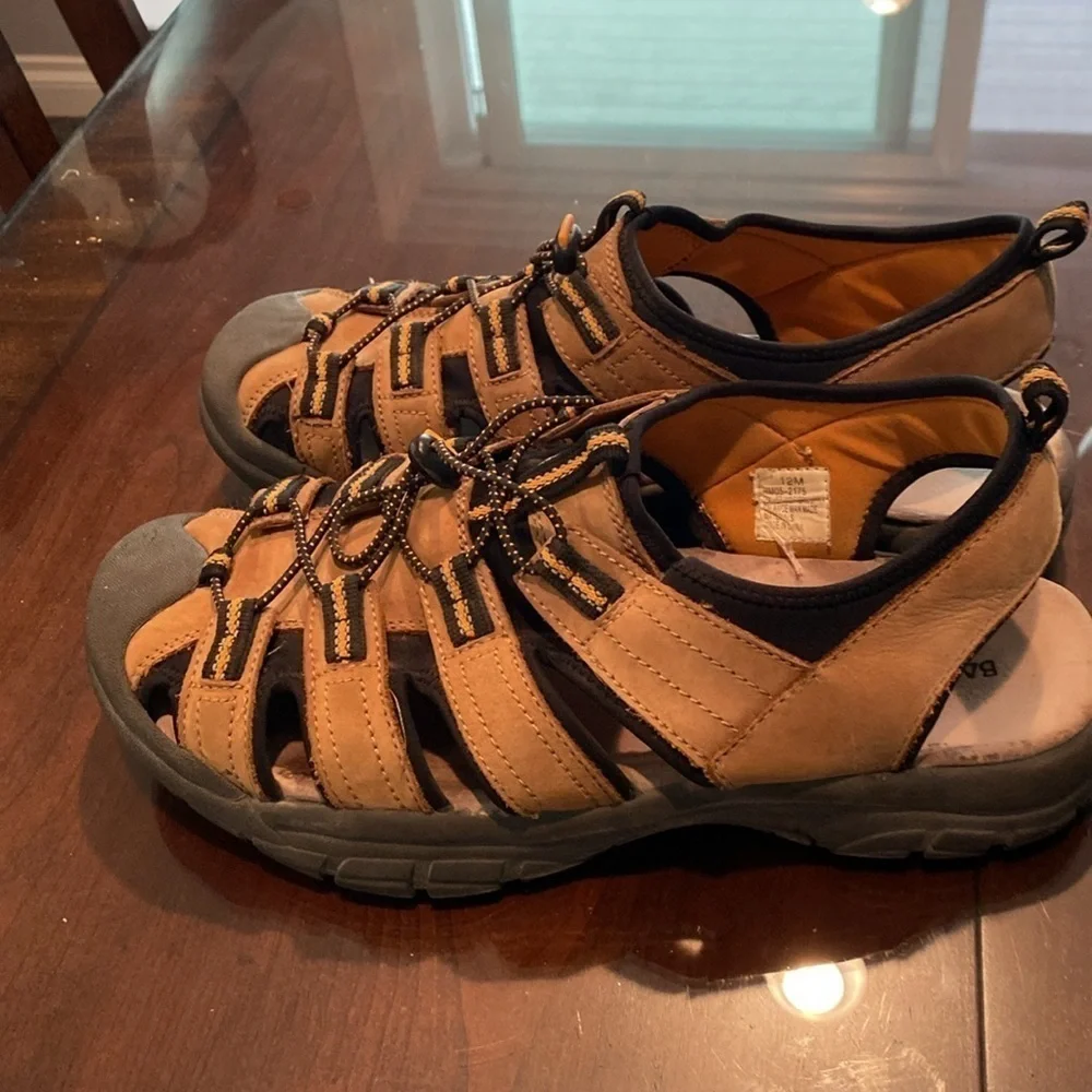 Back roads, water sandal, size 12